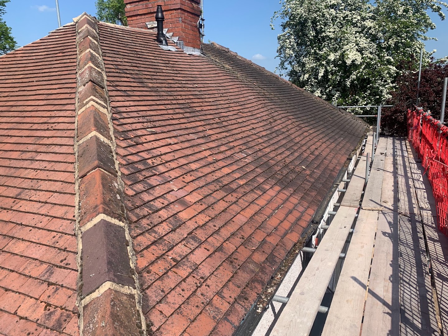 Leeds & Bradford Roofing Services ( roof repairs Leeds & Bradford ) — Photos 8